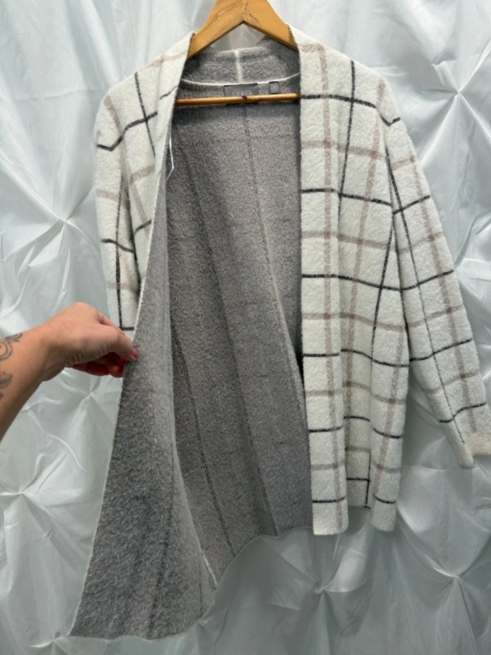 Cyrus Open-Front Windowpane Cardigan Sweater in Cream and Taupe - Picture 6 of 8